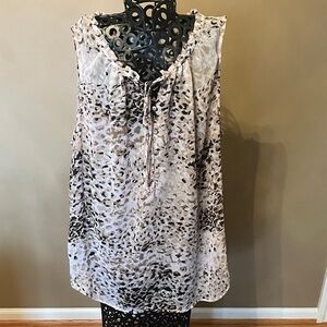 Liz Claiborne Black and Cream Blouse